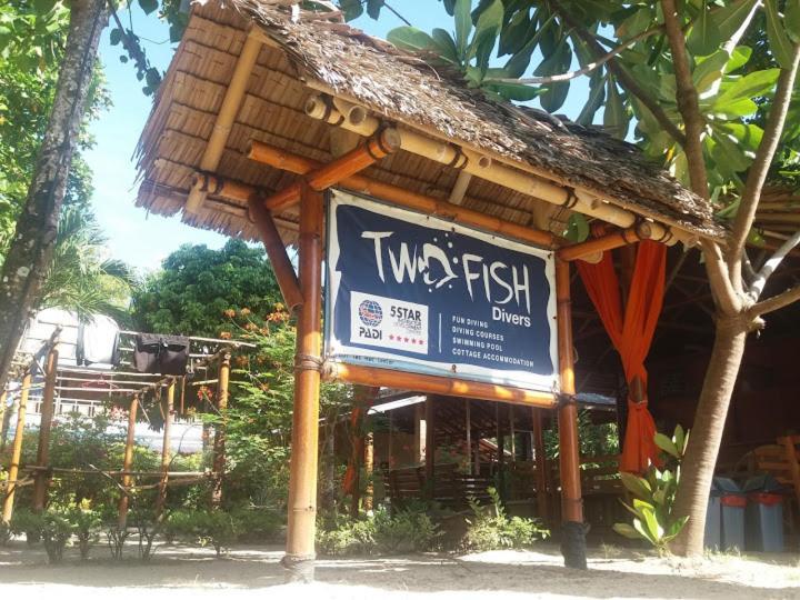 Two Fish Resort Бунакен Екстер'єр фото